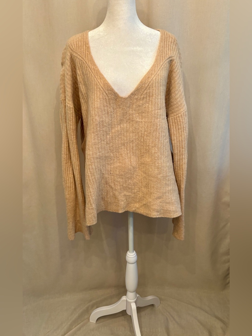 Rag & Bone Merino Wool V-Neck Sweater — Size L